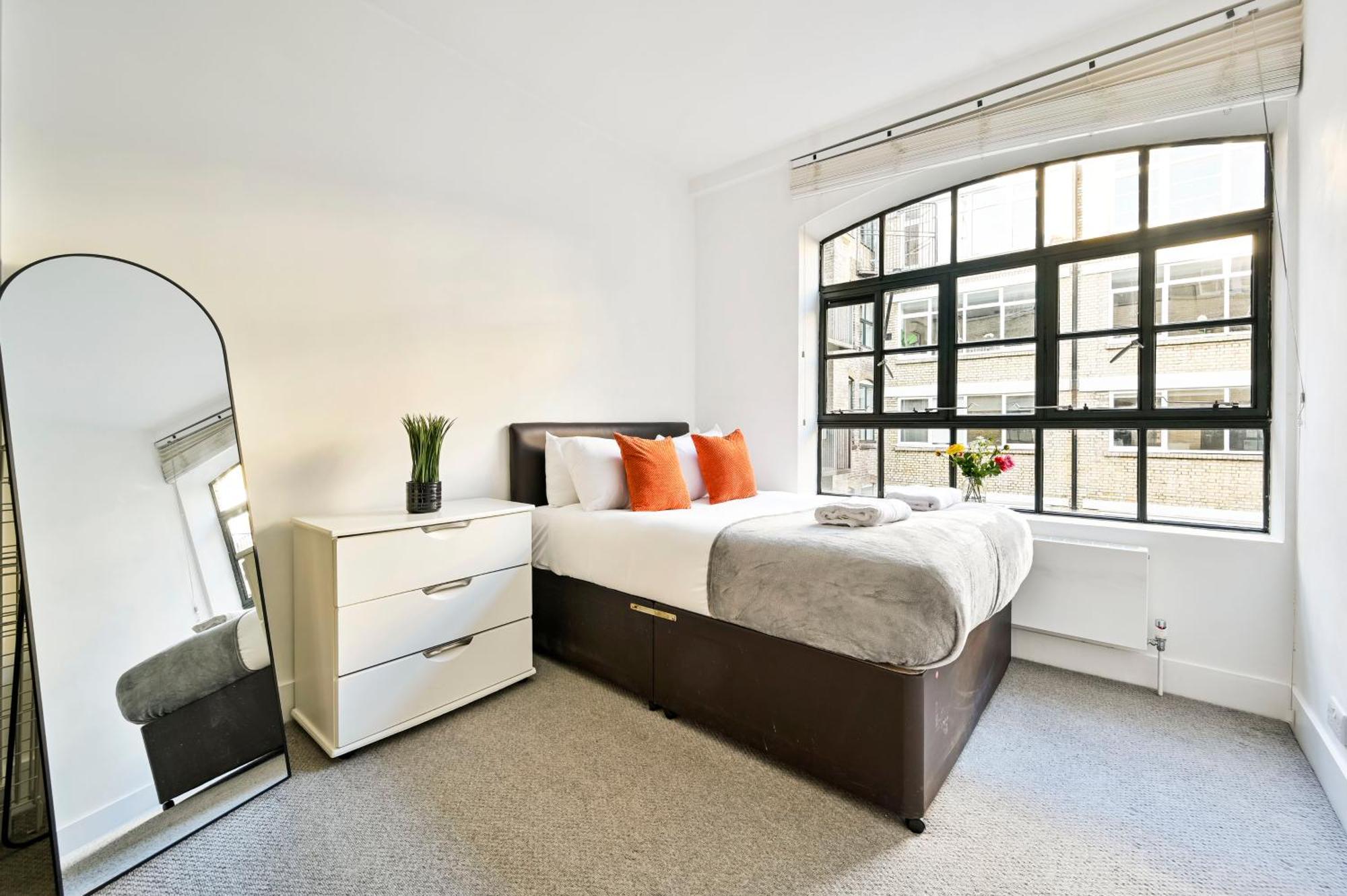 Farringdon Comfortable 2 Bed Apartament