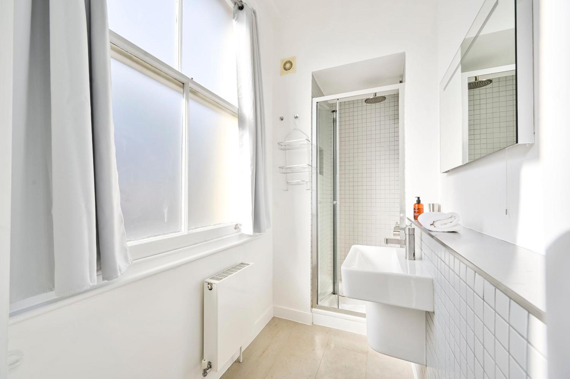 Farringdon Comfortable 2 Bed Apartament